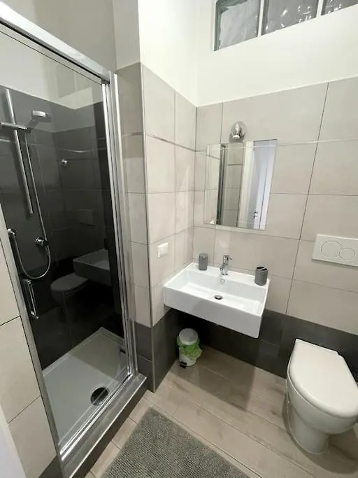 Domus Art Suites Merulana Rome 0*,