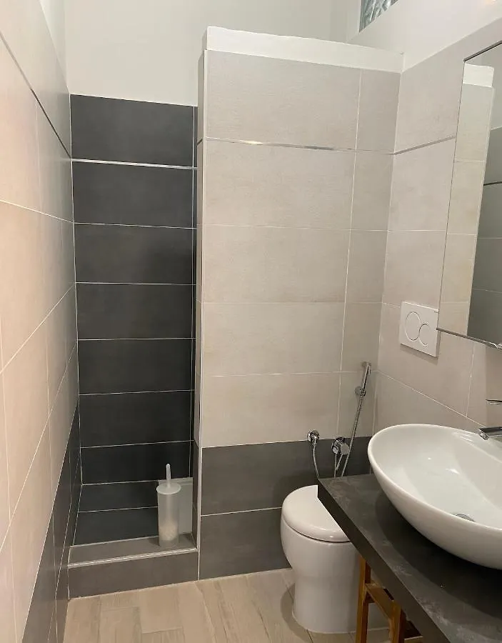 Domus Art Suites Merulana Rome Apartment