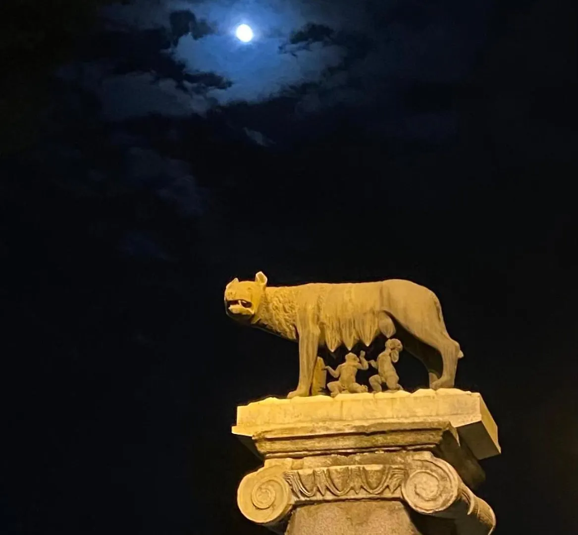 Apartment Domus Art Suites Merulana Rome